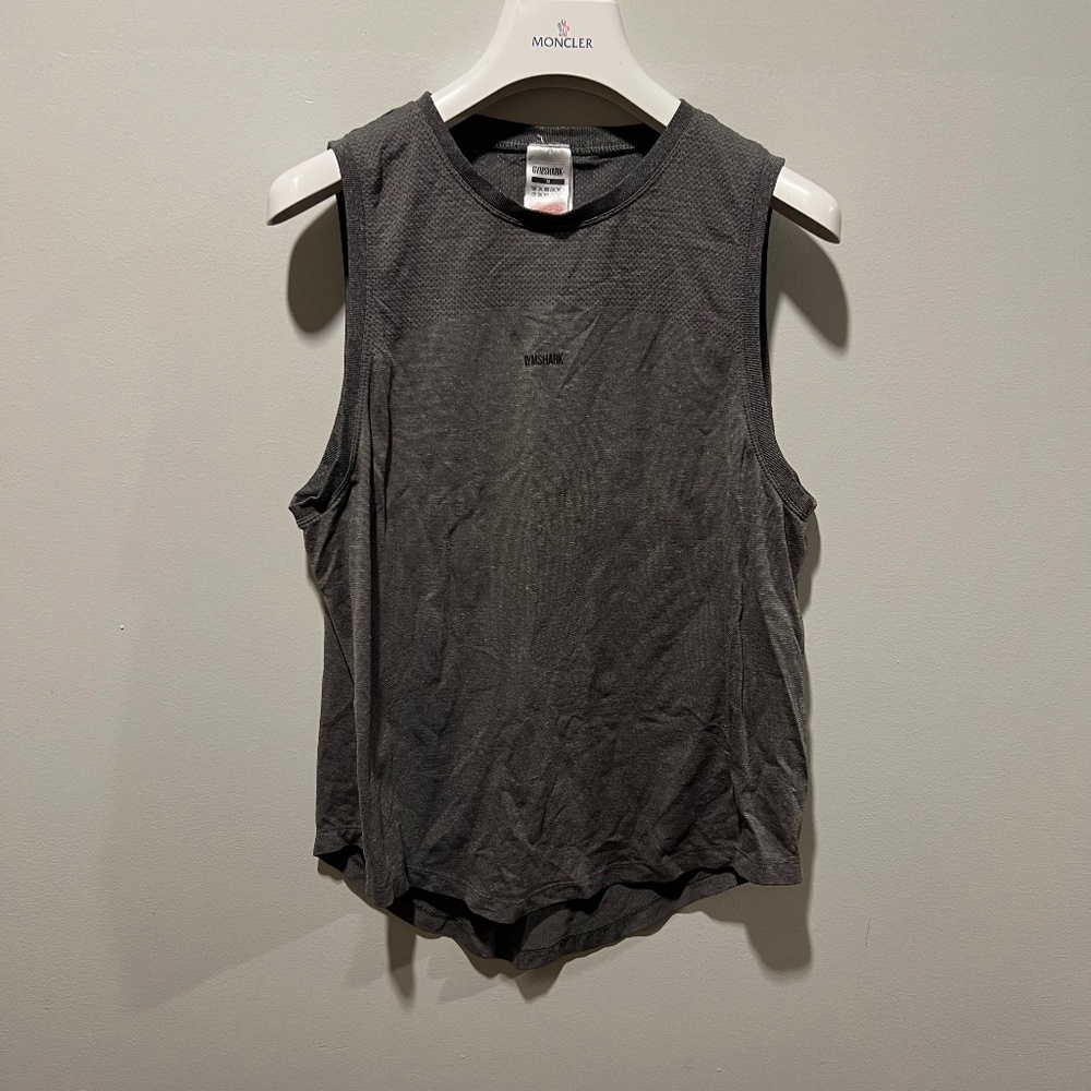 Gymshark Seamless Sleeveless Tank Top Gray Workout Gym Athletic Activewear Size